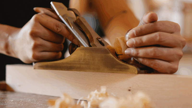 Et pourquoi pas l’artisanat ?