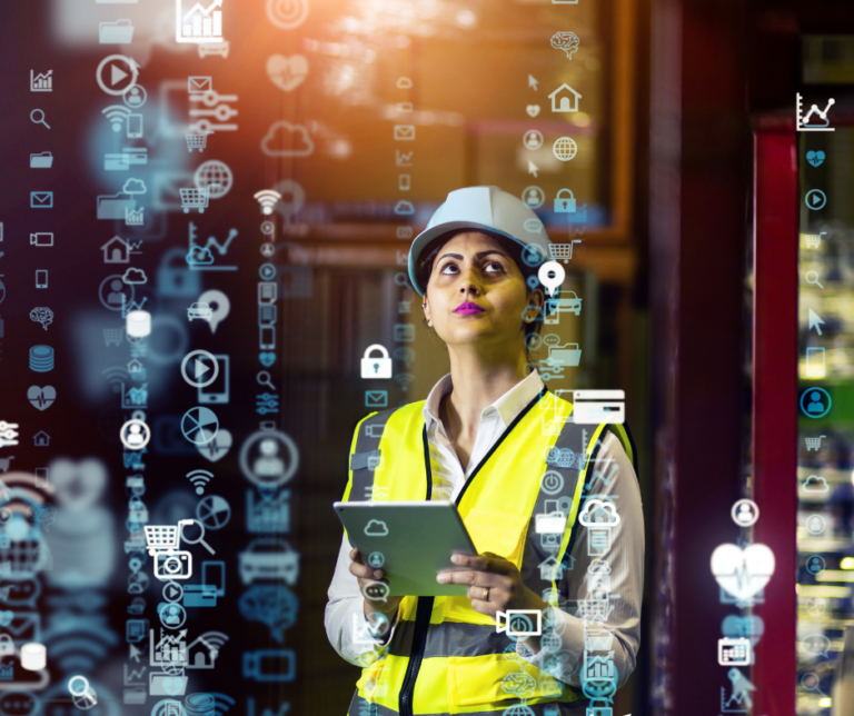 Lire la suite à propos de l’article L&rsquo;industrie ouvre ses portes aux femmes